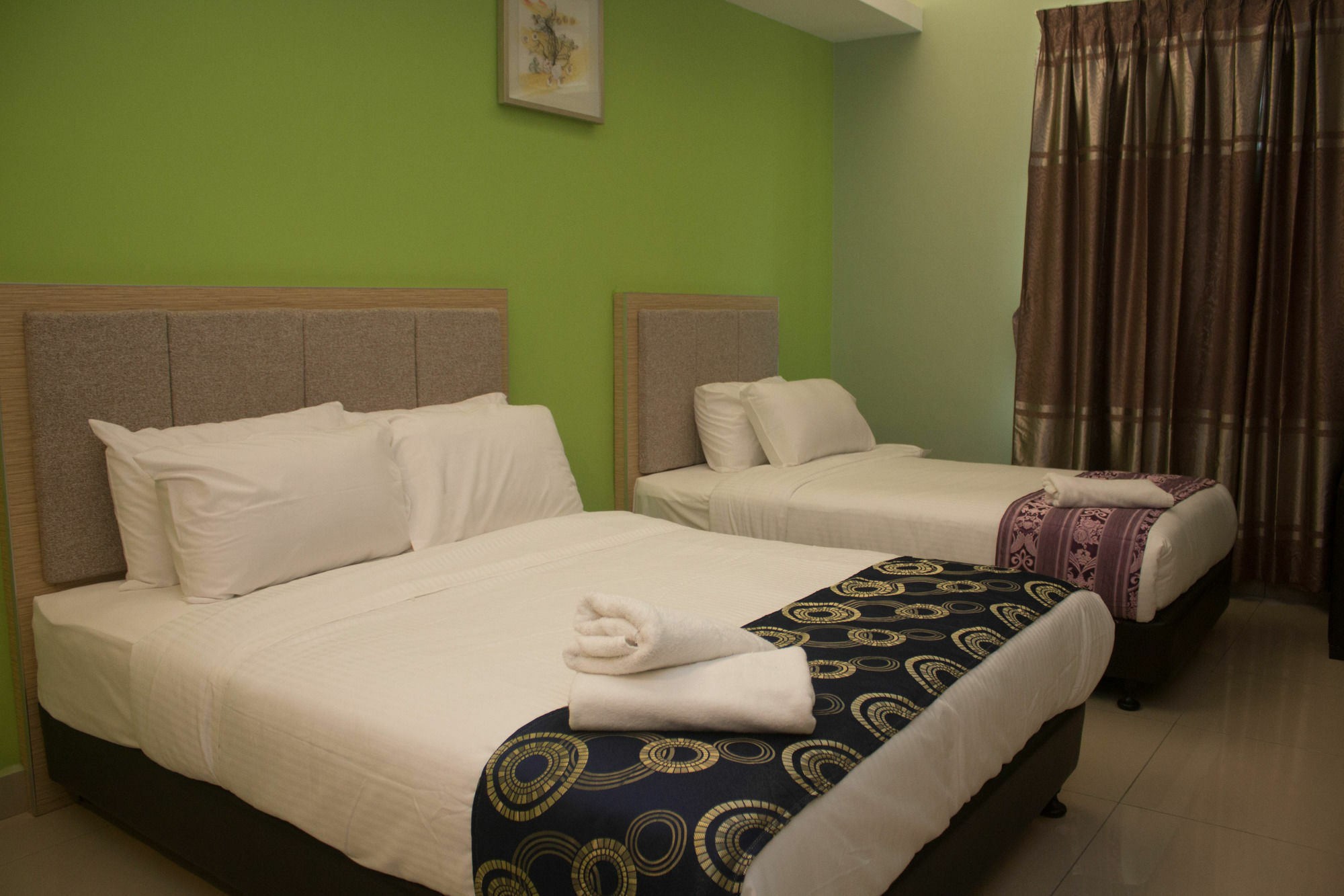 De Viana Hotel & Apartments Kota Bharu Exterior photo